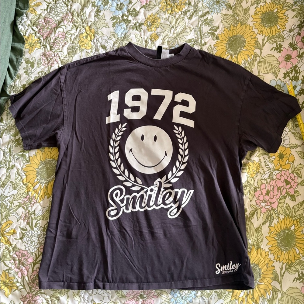 Black HM Graphic T-Shirt